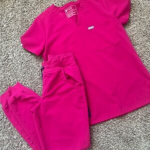 Figs Hot Pink Scrub Set